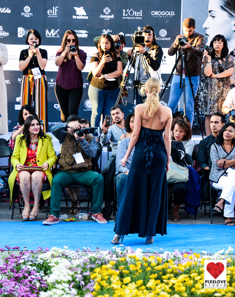 Evento a beneficio de Crisma, Dress to Give Fashion Days San Miguel de Allende 2017.